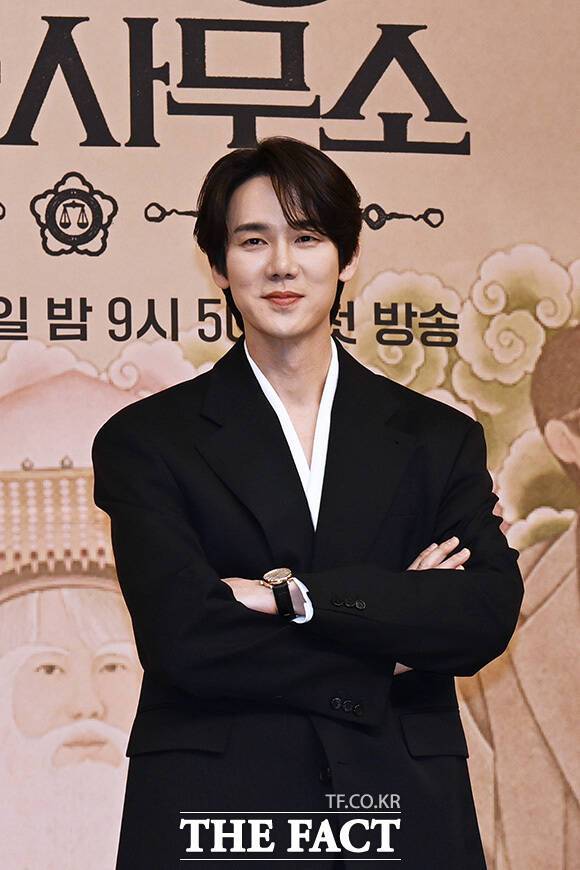 배우 유연석이 SBS 금토드라마 '신이랑 법률사무소'에서 변화무쌍한 얼굴을 보여주고 있다. /송호영 기자