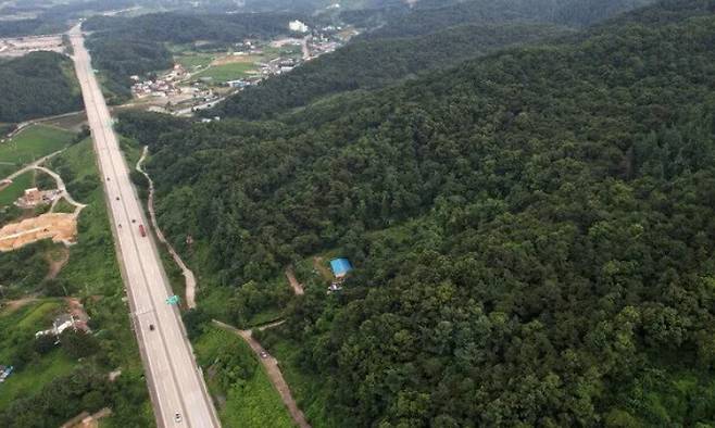 경기도 양평군 강상면 병산리에 있는 김건희 여사 일가 땅 부지. 김혜윤 기자 unique@hani.co.kr