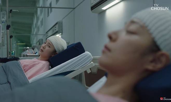 드라마 ‘닥터신’이 파격적인 뇌 이식 소재를 다루며 화제를 끄는 가운데, 뇌 이식에 대한 관심이 쏠리고 있다​/사진=TV조선