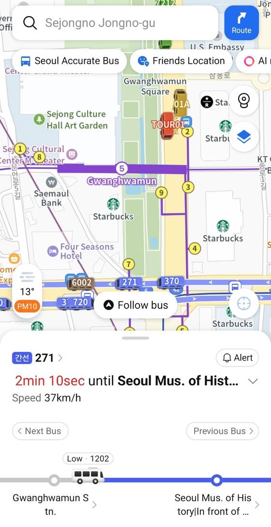 Kakao Map's "Seoul Accurate Bus" service provides real-time updates on public transporations. [SCREEN CAPTURE]