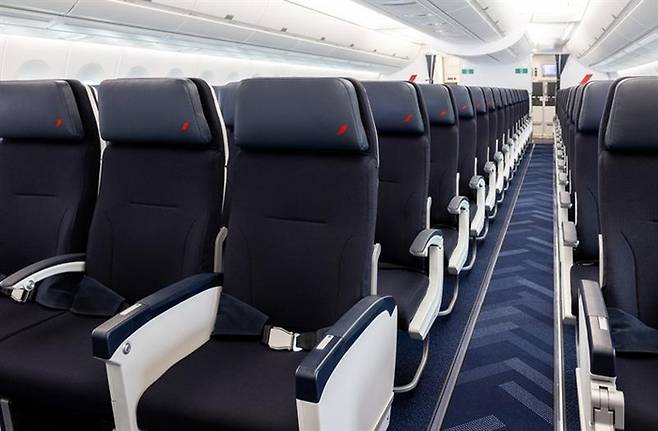 에어프랑스 A350 이코노미 클래스 좌석. /사진= 에어프랑스