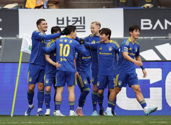 팀 오브 라운드 : 개막 3연승 질주, '울산'.(사진제공=한국프로축구연맹)