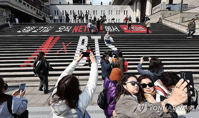 '설렘 최고조'…BTS 컴백 광화문 공연 D-1