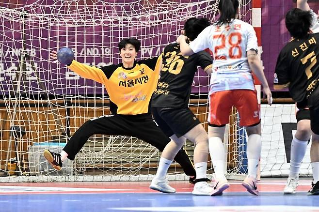 [서울=뉴시스] 여자 핸드볼 서울시청의 정진희. (사진=한국핸드볼연맹 제공) 2026.03.21. photo@newsis.com *재판매 및 DB 금지