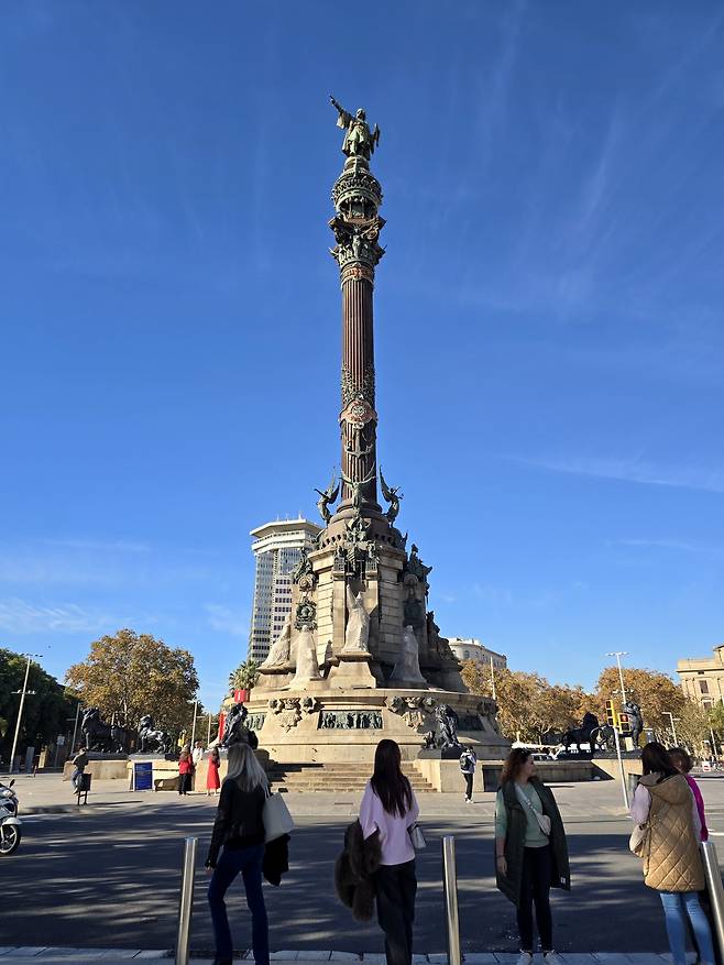 콜롬버스 기념탑.