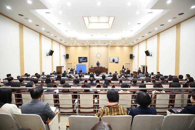 인천 서구으회 제279회 임시회 제1차 본회의.