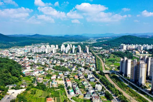 ▲계룡시내 전경