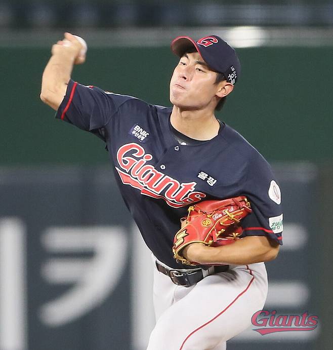 ▲ 김동규 투수 시절 ⓒ롯데 자이언츠