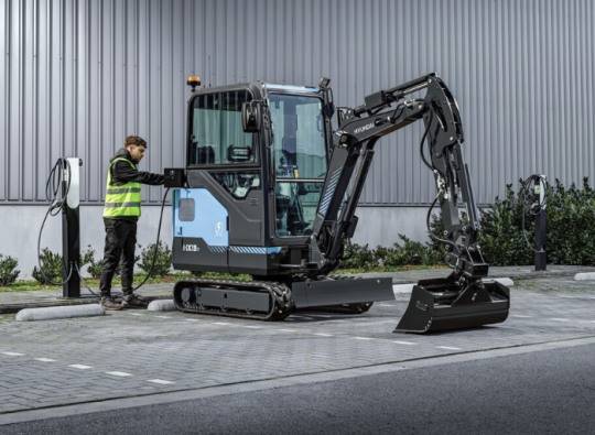 HD건설기계 미니 전기굴착기(HX19E). /사진제공=HD건설기계