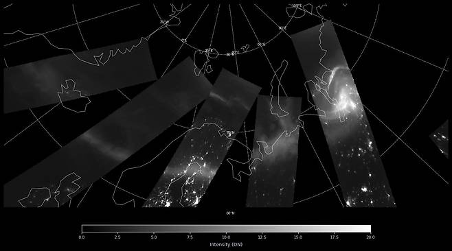 차세대중형위성 3호에 실린 한국천문연구원의 로키츠(ROKITS)로 관측한 오로라의 모습. /우주항공청
