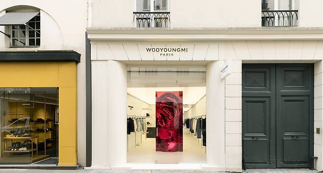 파리 생토노레 거리에 위치한 우영미 매장. /우영미 공식 홈페이지