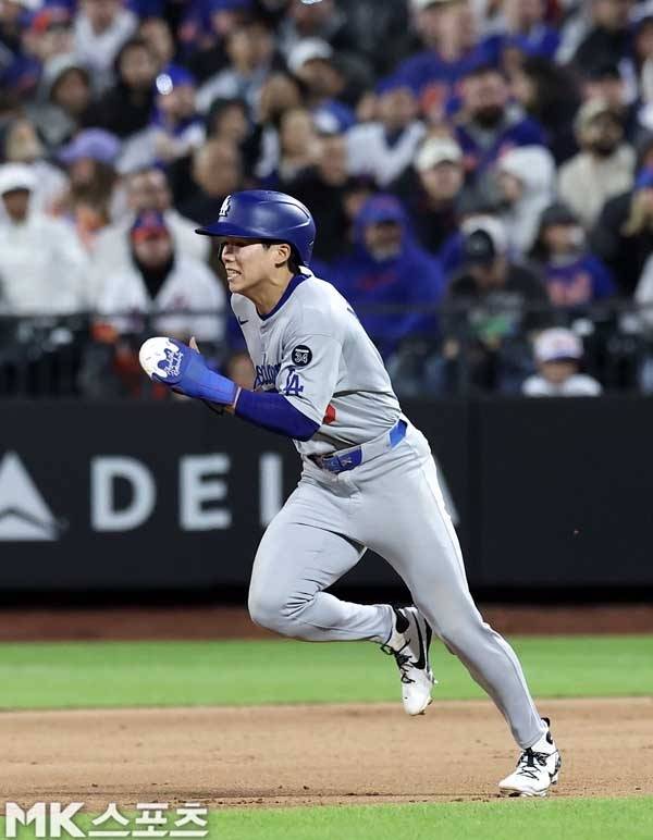 다저스는 김혜성에게 30홈런을 기대하고 영입한 것이 아닐 것이다. 이들은 김혜성에게 무엇을 더 바라는 것일까? 사진= MK스포츠 DB