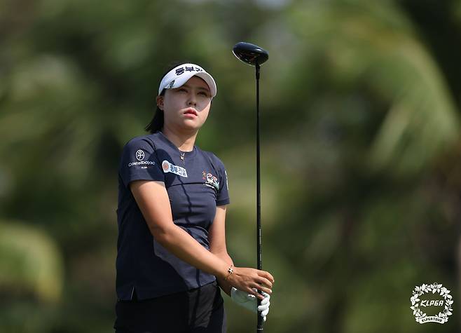문정민이 15일 태국 촌부리  아마타스프링 컨트리클럽에서 열린 KLPGA 투어 리쥬란 챔피언십 최종 라운드 1번 홀에서 티샷을 날리고 있다. 사진 제공=KLPGA