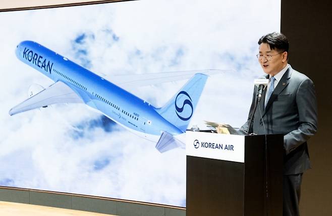 조원태 한진그룹 회장의 한진칼 사내이사 선임 안건과 관련해 국민연금이 반대표를 던질 예정으로 알려져 이목이 집중된다. / 한진그룹