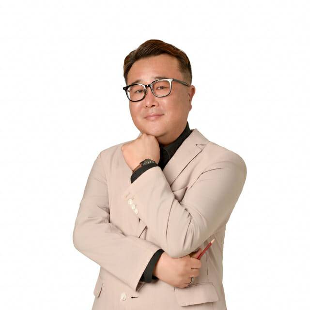 이창근 예술-기술 칼럼니스트, 『K-헤리티지, 매력 도시 디자인』(미다스북스, 2026) 저자.