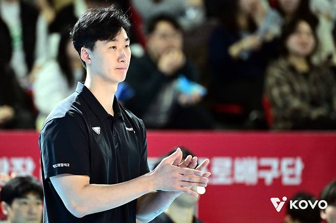 박철우 우리카드 감독 대행