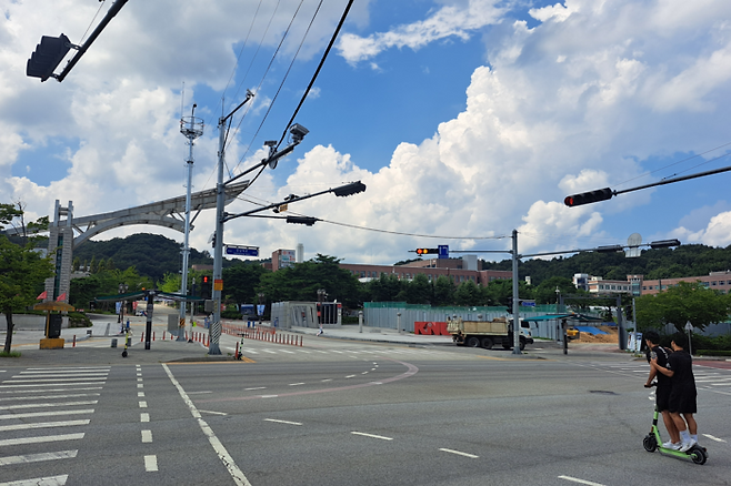 경북대 상주캠퍼스 정문. 이하수기자