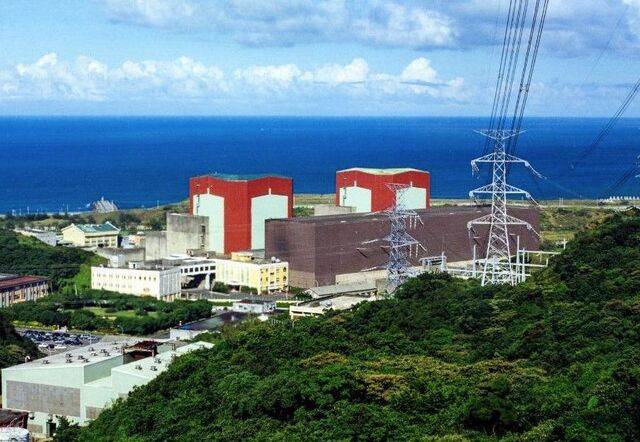 대만 북부 신베이시 완리에 위치한 제2원전인 궈성 원전 전경. 궈성 원전은 985㎿급 비등경수로(BWR) 2기로 구성된 노후 원전이다. 법적 사용연한이 각각 2021년(1호기)과 2023년(2호기) 만료돼 가동이 중단됐다. 하지만 인공지능(AI) 산업발전에 따른 전력 수요 급증으로 2027년 재가동을 목표로 안전 검사 등을 진행 중이다. 대만전력공사(TPC)