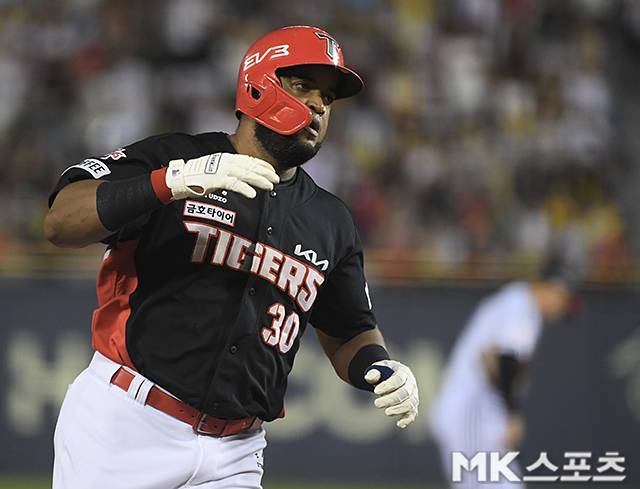 소크라테스는 2022년부터 3년간  KIA에서 뛰었다. 사진= MK스포츠 DB