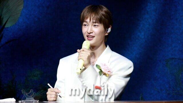 그룹 샤이니 멤버 온유 / 마이데일리