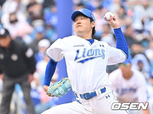 [OSEN=대구, 이석우 기자] 24일 대구삼성라이온즈파크에서 2026 신한 SOL KBO 리그 시범경기 삼성 라이온즈와 KIA 타이거즈의 경기가 열렸다. 홈팀 삼성은 오러클린이, 방문팀 KIA는 아담 올러가 선발 출전했다. 삼성 라이온즈 백정현이 역투하고 있다. 2026.03.24 / foto0307@osen.co.kr