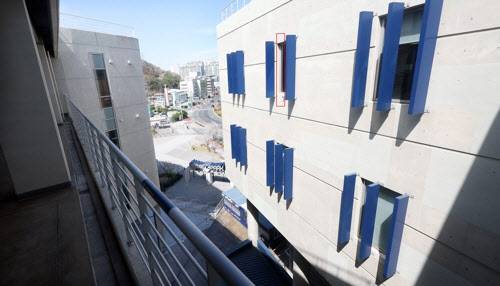 창원NC파크 구조물 사고 현장. 사진=연합뉴스