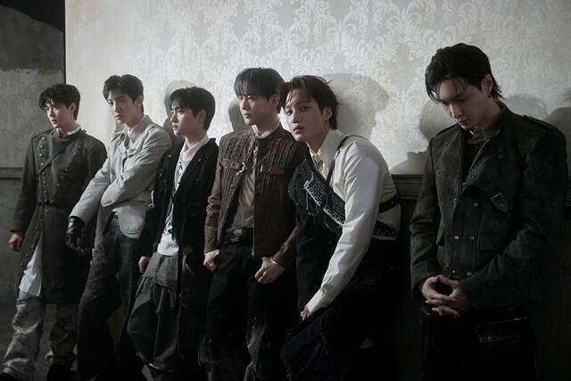 그룹 엑소가 '팬앤스타' 그룹랭킹 23위에 올랐다. 남은 투표 기간 동안 순위가 오를지 기대된다./SM엔터테인먼트