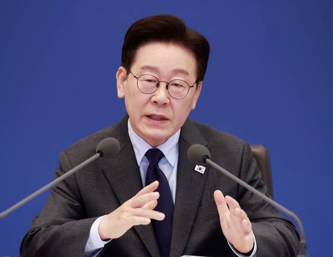 이재명 대통령이 지난 3월24일 청와대에서 열린 국무회의에서 발언하고 있다. / 사진=뉴스1