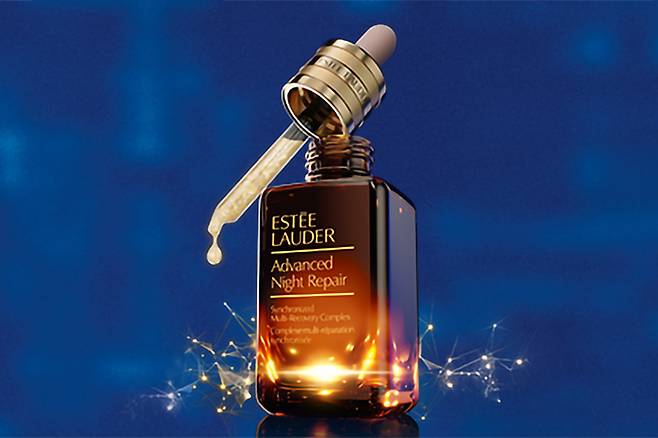 에스티로더 에센스 제품. 사진제공=에스티로더