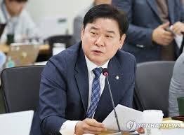 윤종군 더불어민주당 의원. 연합뉴스