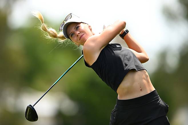 애너벨 풀러가 지난 22일 열린 호주 WPGA 챔피언십 최종 라운드 도중 5번 홀에서 티샷을 하고 있다. 게티이미지코리아