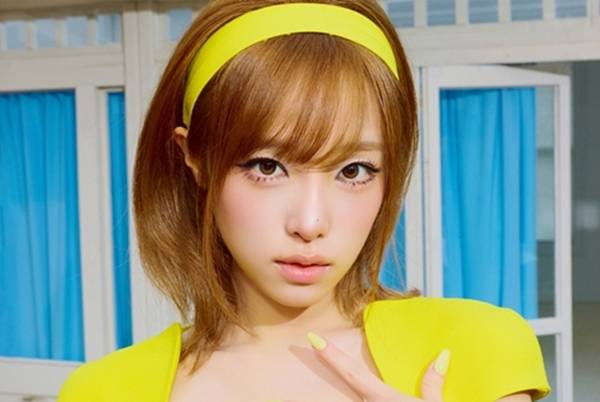 최예나 미니 5집 'LOVE CATCHER' 콘셉트 포토. ⓒYH엔터테인먼트