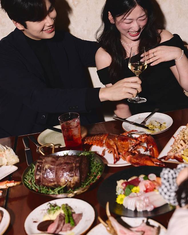 포시즌스 호텔 서울 셀레브레이션 패키지 메뉴