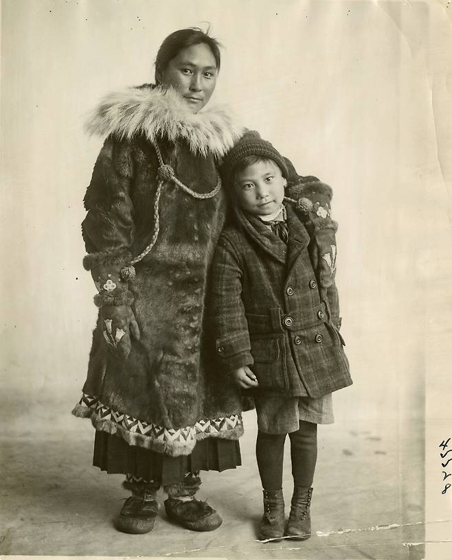 에이다 블랙잭과 아들 베넷, 1923년경 [작자미상]