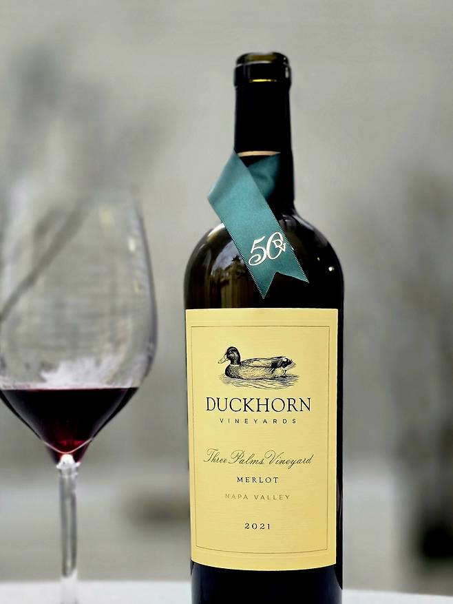 덕혼 쓰리 팜스 빈야드 메를로. 최현태 기자