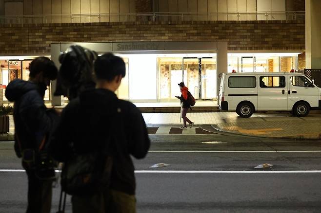 도쿄 이케부쿠로에서 흉기 난동 사건이 발생한 상업시설 전경. 이날 해당 시설에서 발생한 흉기 사건으로 남녀 2명이 숨졌다. 2026.03.26 신화 뉴시스