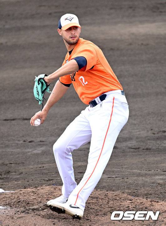 [OSEN=최규한 기자] 2026.02.22 한화 윌켈 에르난데스. / dreamer@osen.co.kr