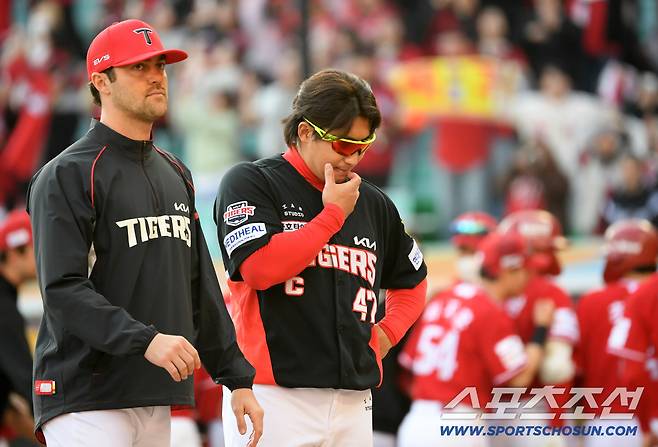 28일 인천 SSG랜더스필드에서 열린 SSG와 KIA의 경기. 9회말 역전패한 KIA 선수들이 아쉬워하고 있다. 인천=박재만 기자 pjm@sportschosun.com/2026.03.28/