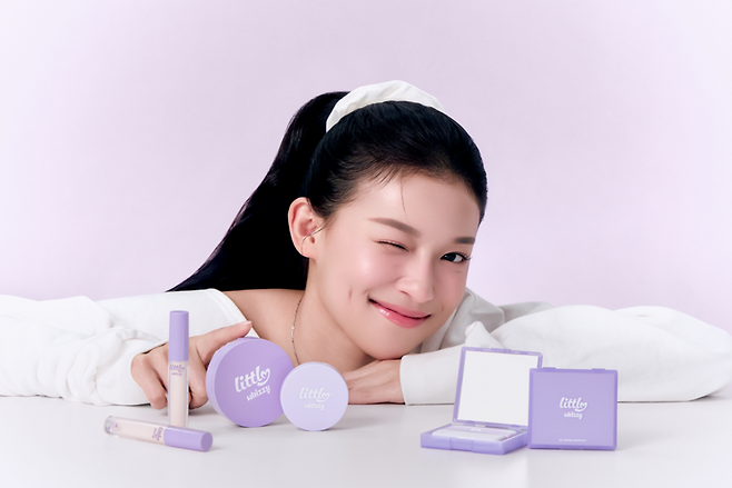 GS25가 무신사와 손잡고 선보이는 3000원대 피부 메이크업 제품. GS25 제공