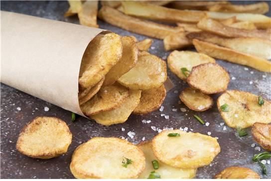 미국 건강매체 베리웰헬스는 감자가 혈당에 미치는 영향과 안전하게 섭취하는 방법을 소개했다./사진=클립아트코리아