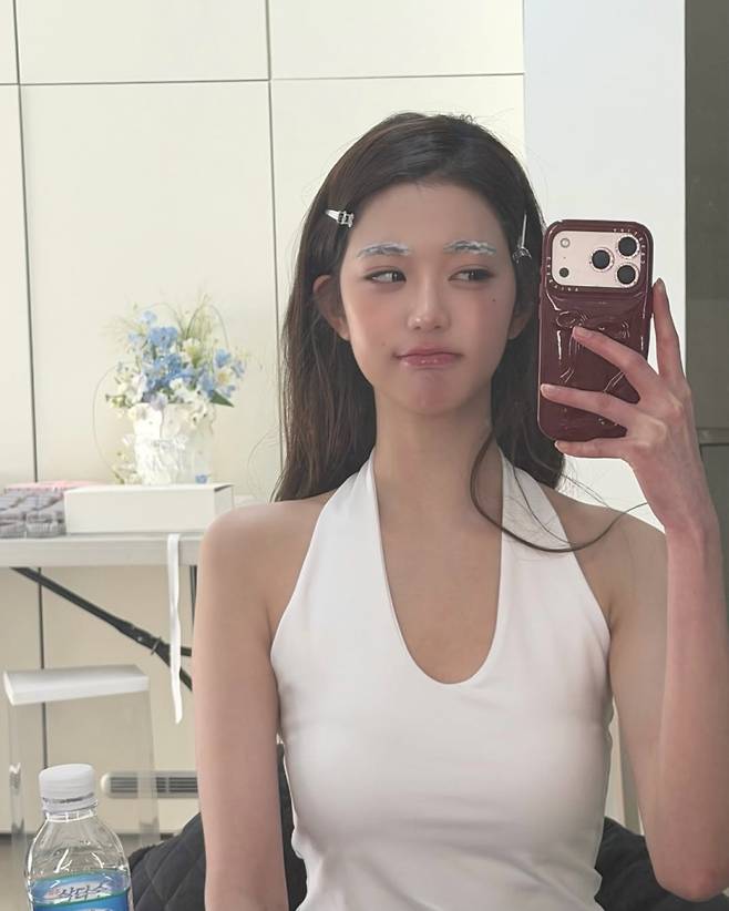 사진출처=장원영 SNS