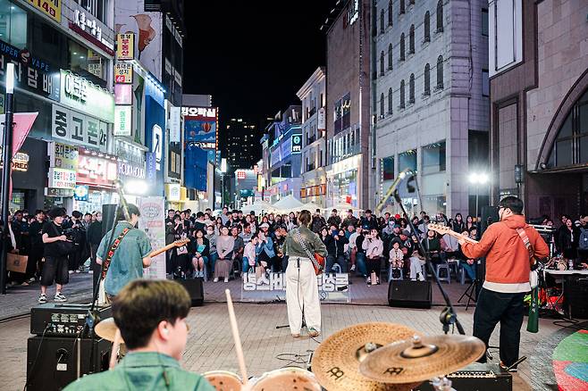 2025년 대구동성로청년버스킹 공연 모습./대구시 제공