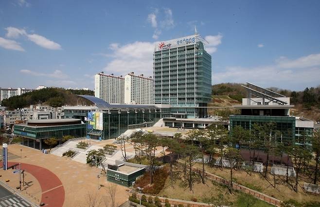 ▲ 포항시청사 전경