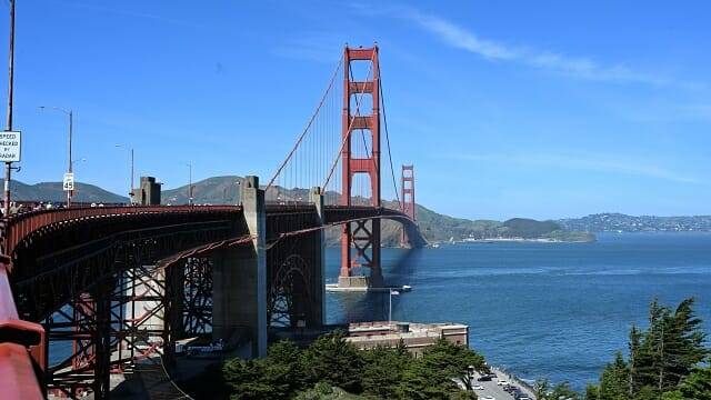 조리개는 최대 f/2.8에서 시작해 최소 f/22까지 지원한다. (사진=지디넷코리아)