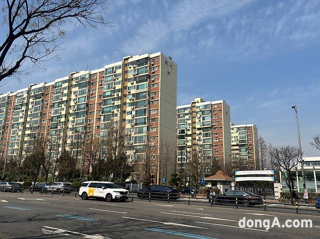 압구정 4구역 전경. 황소영 기자 fangso@donga.com