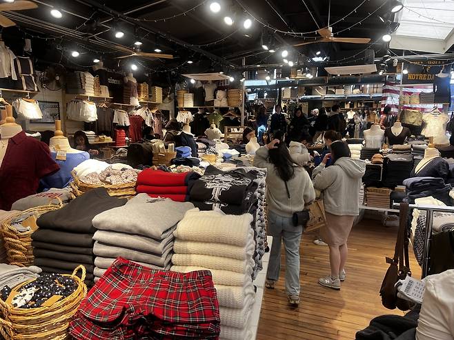 서울 성수동에 위치한 ‘브랜디멜빌’ 매장. 노현영 기자