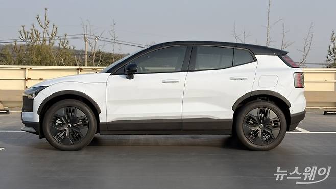 볼보 EX30 CC. 사진=권지용 기자