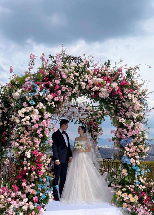 사진=손예진 SNS