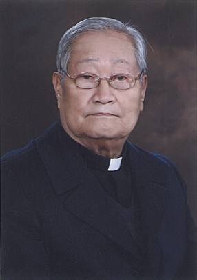 정하권 몬시뇰 신부