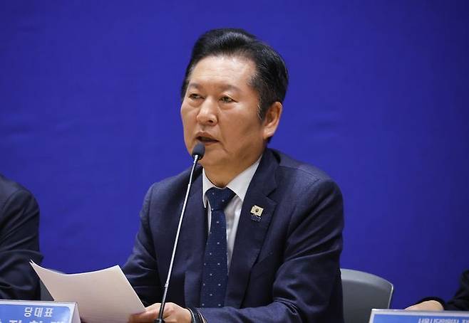 정청래 더불어민주당 대표가 30일 서울 여의도 국회에서 열린 최고위원회의에서 발언하고 있다. ⓒ연합뉴스